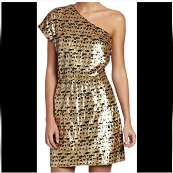 trina turk black and gold dress Two fabulous dresses from @trinaturk! Wear them for everything from a  festive cocktail party to an elegant Christmas Eve at home!  One in gold  and black sequins, the other a sleek